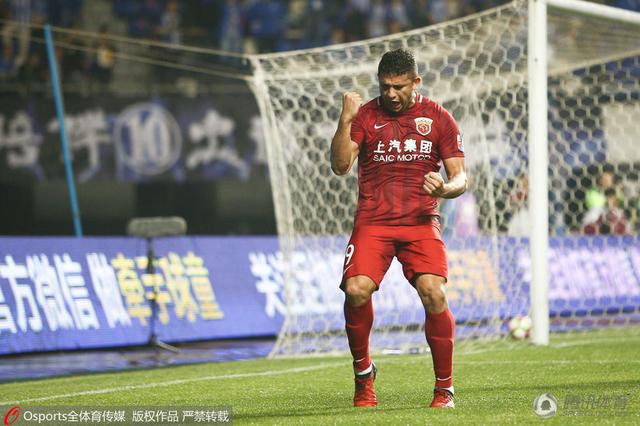 只要他们加起来的股份超过51%，就能够合理合法的弹劾自己、逼迫自己让出董事长的位子。